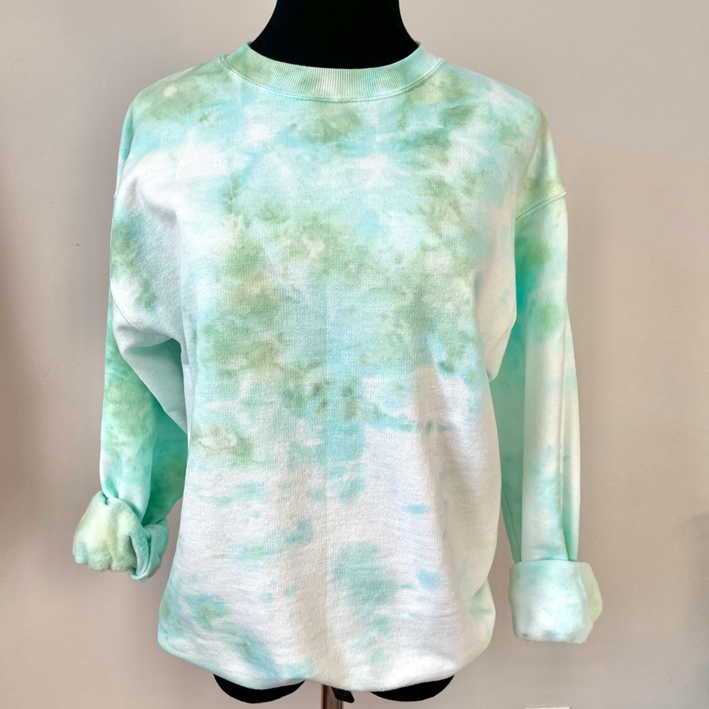 Hanes Sea Foam Crewneck Sweater Small